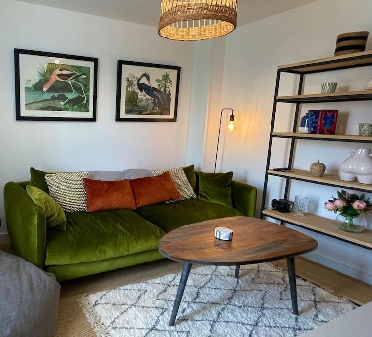 Stunning! Beautiful Contemporary Property In Holt, Norfolk โฮลท์ ภายนอก รูปภาพ
