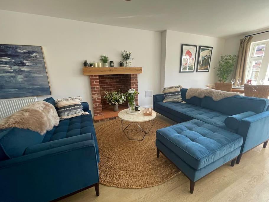 Stunning! Beautiful Contemporary Property In Holt, Norfolk โฮลท์ ภายนอก รูปภาพ